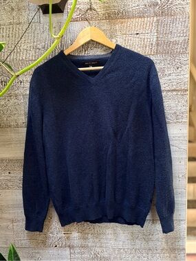 Britches | Classic Neutral Merino Wool-Blend Knit V-Neck Sweater - L, Navy